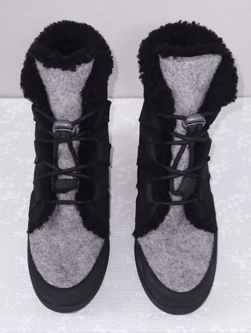 Sorel Joan Of Arctic Wedge II Cozy Boot US 7.5 Black Nubuck Shearling Booties